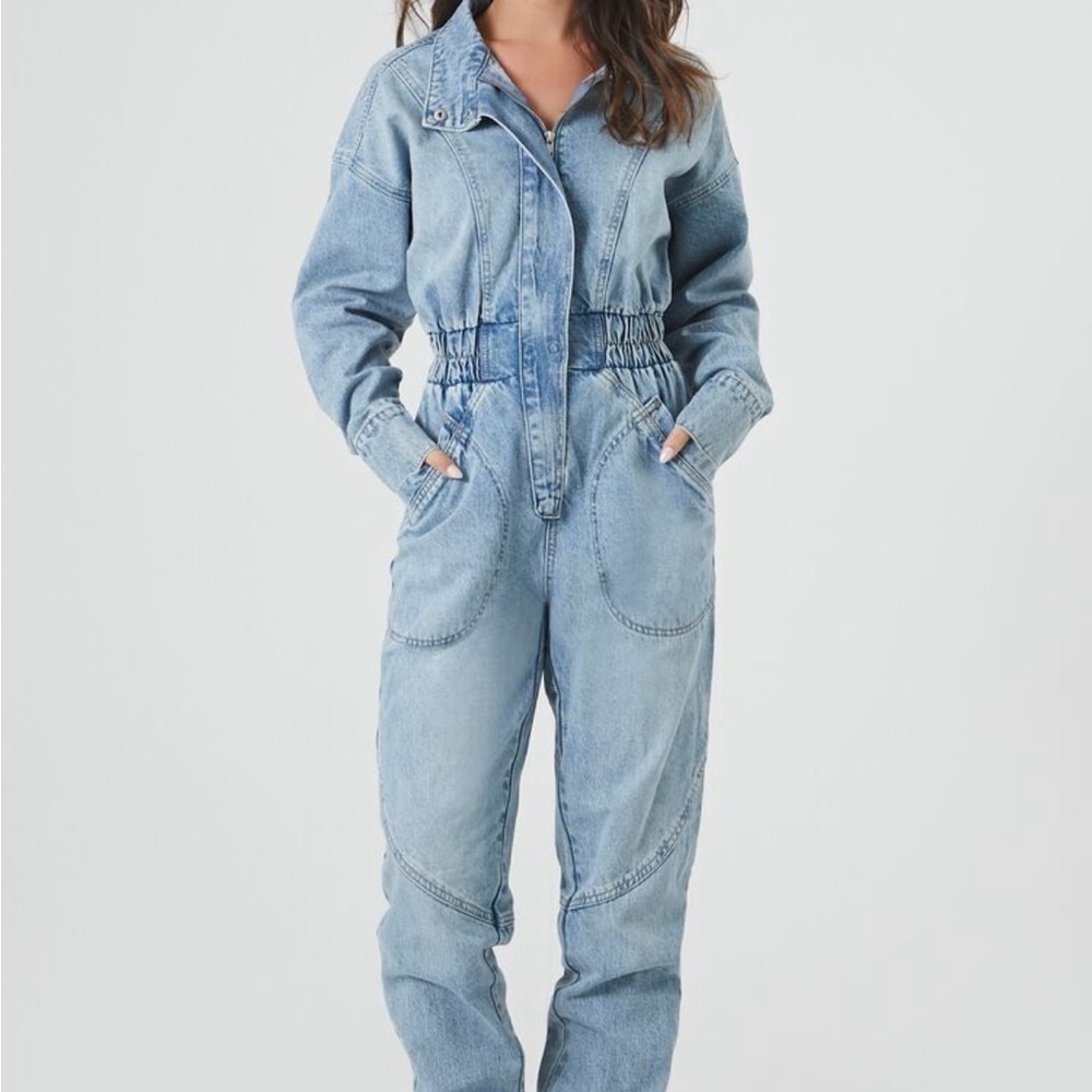 Blue Denim Overalls with Defined Waist and Full-Length Pants
